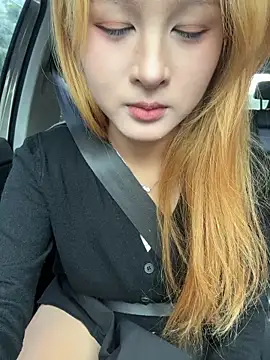 yuki june online show from 25, 10, 2025