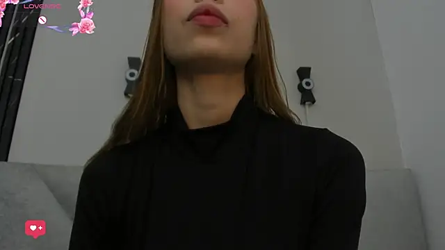 Naomi Rousse online show from 28, 2, 2026