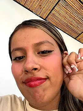 EMILIIA RICHTER   online show from 7, 10, 2025