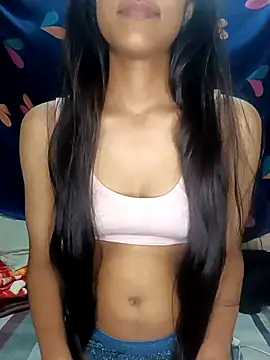 Snapshot of reetika6375 chatting on 4, 10, 2025 reetika6375 online show from 4, 10, 2025