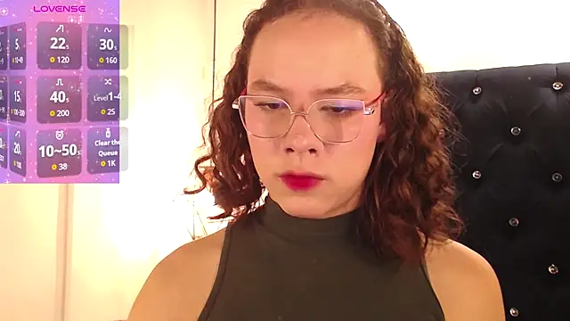 bycandy  online show from 18, 9, 2025