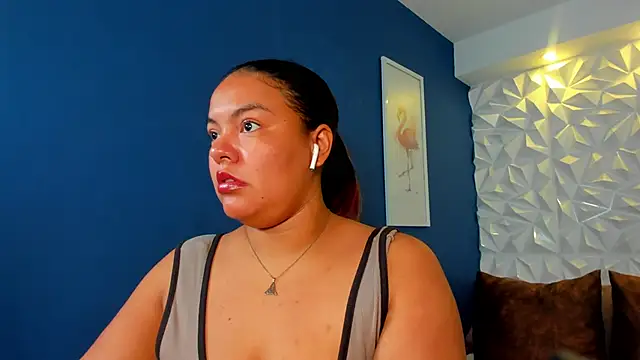 freya cole  online show from 2, 10, 2025