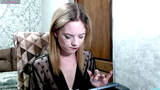 Kate  Loves online show from 18, 7, 2026