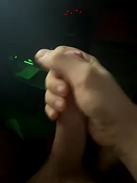 Snapshot of jstntz chatting on 3, 12, 2025 jstntz online show from 3, 12, 2025