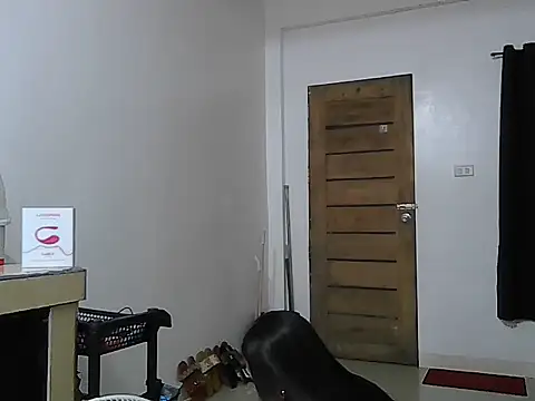 cumslut selena69 online show from 3, 6, 2026