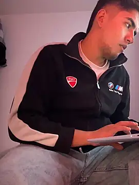 tomy hot20 online show from 22, 9, 2025