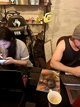 BunnyAndZek online show from 28, 10, 2025