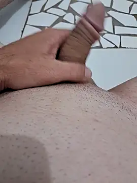 rafaelsouzzaa online show from 23, 10, 2025