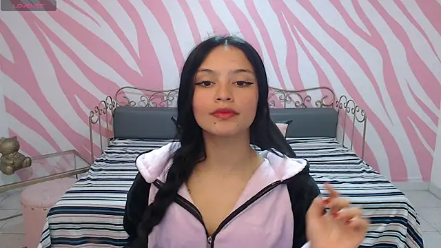 maddie  cute online show from 14, 10, 2025