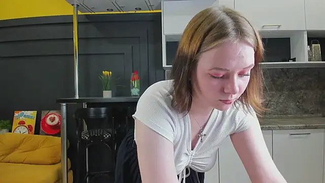 Sophi X online show from 14, 10, 2025