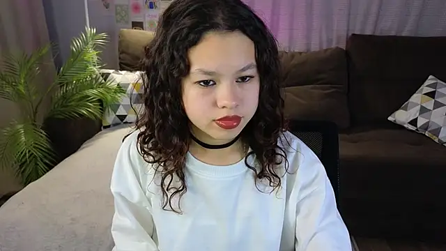 Snapshot of moco_choco chatting on 31, 10, 2025 moco choco online show from 31, 10, 2025