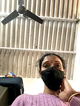 sweetreddy-02 online show from 3, 12, 2025