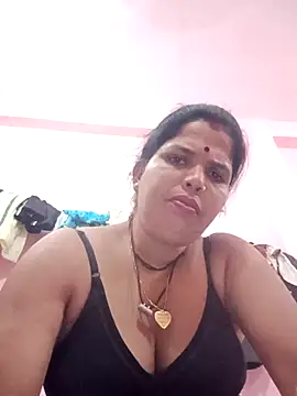 Hott locky online show from 15, 10, 2025