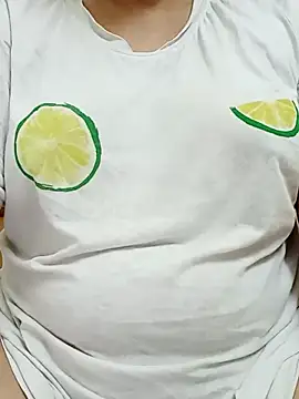 Snapshot of Feel_the_Fun chatting on 29, 9, 2025 Feel the Fun online show from 29, 9, 2025