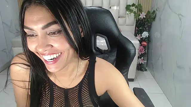 Snapshot of lissandra_s chatting on 28, 11, 2025 lissandra s online show from 28, 11, 2025