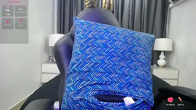 Snapshot of kashvi_ chatting on 3, 12, 2025 kashvi online show from 3, 12, 2025