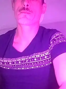 Snapshot of LeLoup49 chatting on 10, 1, 2026 LeLoup49 online show from 10, 1, 2026