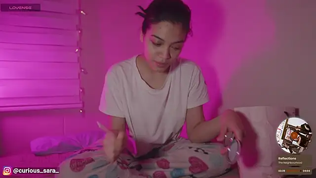 Snapshot of _curiouskitten_ chatting on 8, 11, 2025 curiouskitten online show from 8, 11, 2025