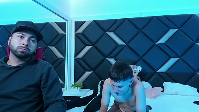 Hot Threesomee online show from 26, 11, 2025