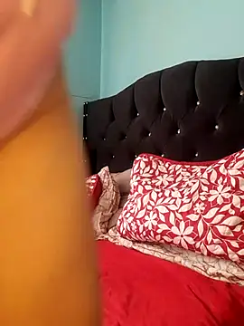 Snapshot of gabii_hardy chatting on 26, 11, 2025 gabii hardy online show from 26, 11, 2025