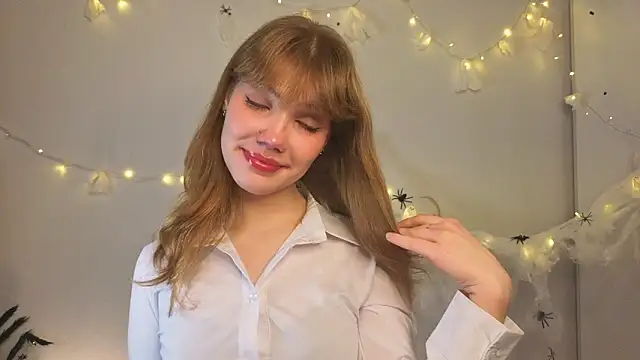 pienaple online show from 31, 10, 2025