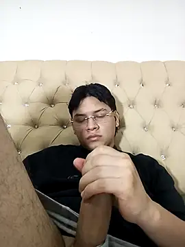 Snapshot of yao-3445 chatting on 23, 9, 2025 yao-3445 online show from 23, 9, 2025