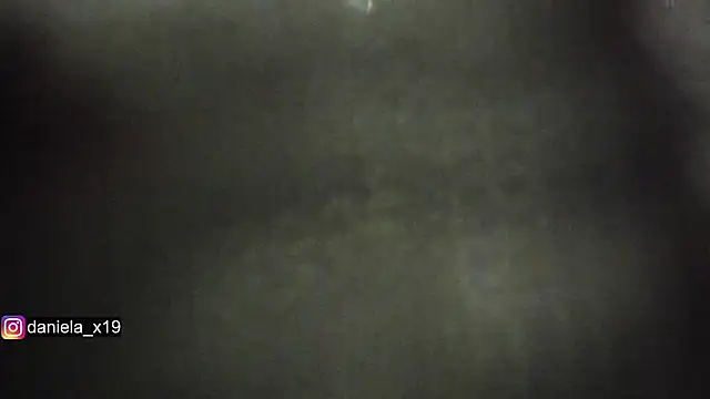 Snapshot of Daniela_x19 chatting on 31, 10, 2025 Daniela x19 online show from 31, 10, 2025