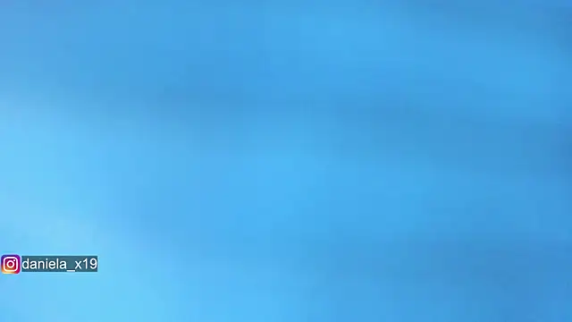 Snapshot of Daniela_x19 chatting on 6, 11, 2025 Daniela x19 online show from 6, 11, 2025