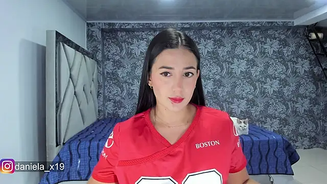 Daniela x19 online show from 11, 4, 2026