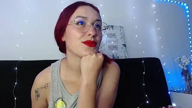 kat desiree online show from 3, 2, 2026