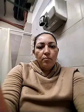 Lunita86 online show from 14, 4, 2026