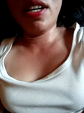 tulipsexy online show from 13, 10, 2025