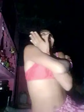 Snapshot of R_Roshni chatting on 1, 12, 2025 R Roshni online show from 1, 12, 2025