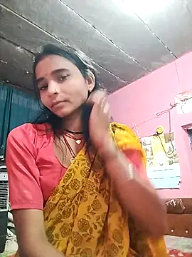 Snapshot of R_Roshni chatting on 15, 12, 2025 R Roshni online show from 15, 12, 2025