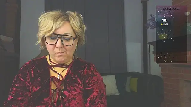 Marta Wils online show from 24, 11, 2025