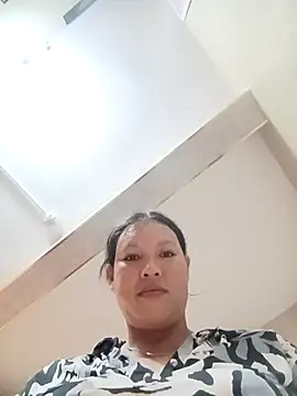 Snapshot of callistra chatting on 19, 10, 2025 callistra online show from 19, 10, 2025