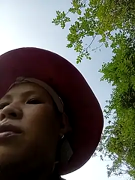 Snapshot of callistra chatting on 14, 11, 2025 callistra online show from 14, 11, 2025