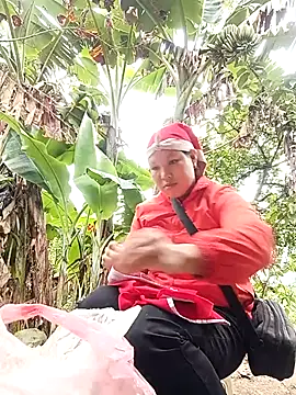 Snapshot of callistra chatting on 19, 11, 2025 callistra online show from 19, 11, 2025