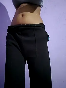 Snapshot of sweet_simmi chatting on 5, 11, 2025 sweet simmi online show from 5, 11, 2025