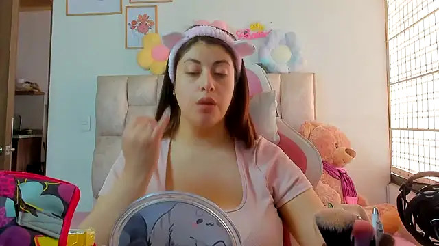 queenalexxa111 online show from 19, 12, 2025