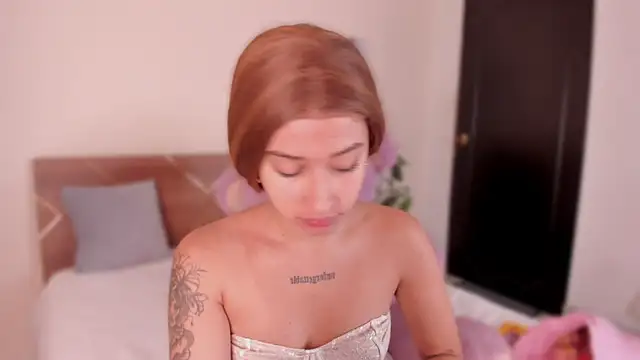 SofiaClarkson online show from 20, 12, 2025