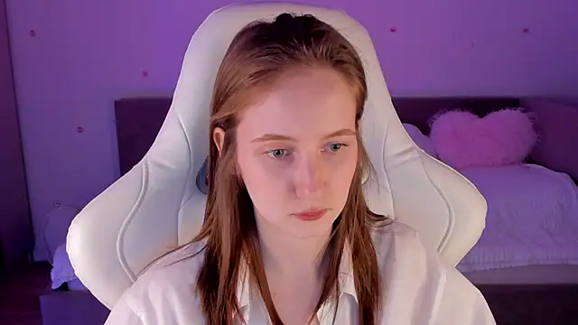 CrystalSoul  online show from 15, 11, 2025