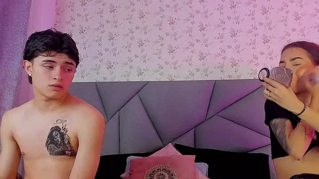 meganandtylerr19 online show from 6, 11, 2025