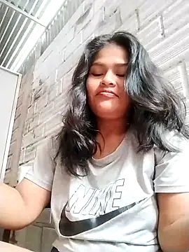 Karin 39 online show from 5, 4, 2026