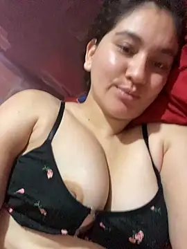 lunasexyhot18 online show from 20, 9, 2025