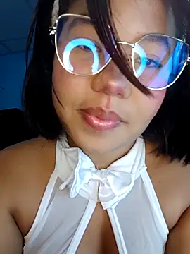 little onixx online show from 31, 10, 2025