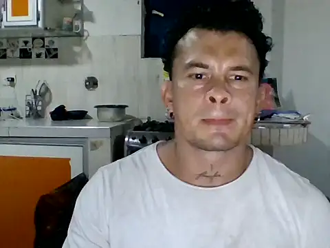 Snapshot of XavierFox1 chatting on 30, 9, 2025 XavierFox1 online show from 30, 9, 2025