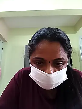 Snapshot of queendivya chatting on 28, 9, 2025 queendivya online show from 28, 9, 2025