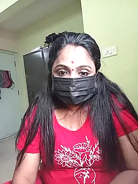 Snapshot of queendivya chatting on 15, 10, 2025 queendivya online show from 15, 10, 2025