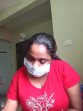 Snapshot of queendivya chatting on 28, 11, 2025 queendivya online show from 28, 11, 2025